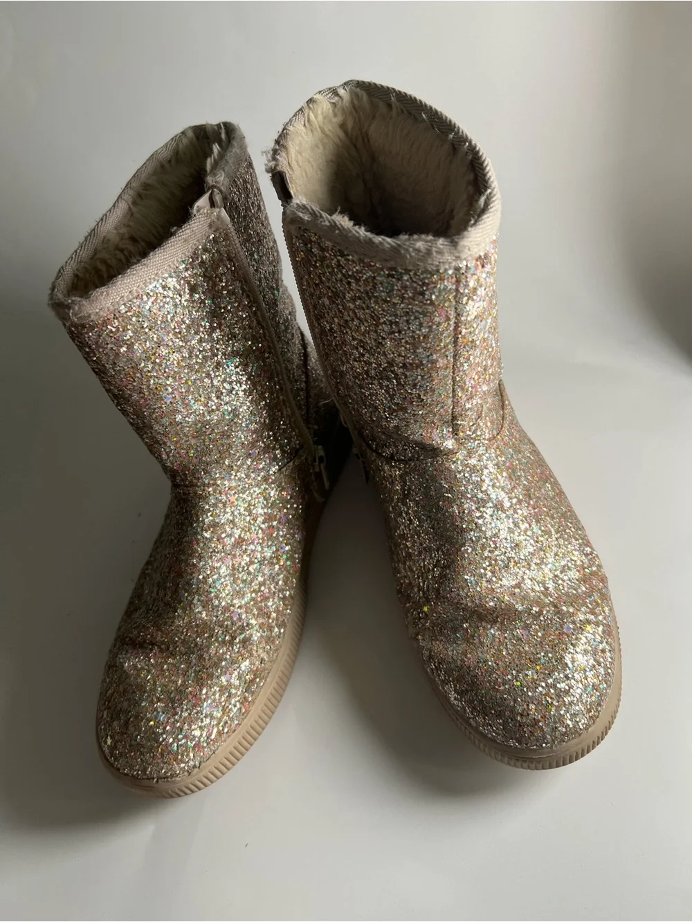 Cat & Jack Glitter Faux Fur Lined Kid’s Boots Size 3